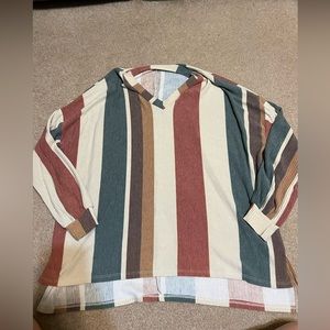 Stripped oversized flowy shirt